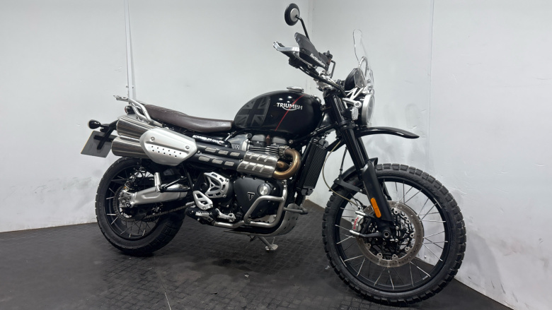 Triumph Scrambler 1200 XC (18MY)
